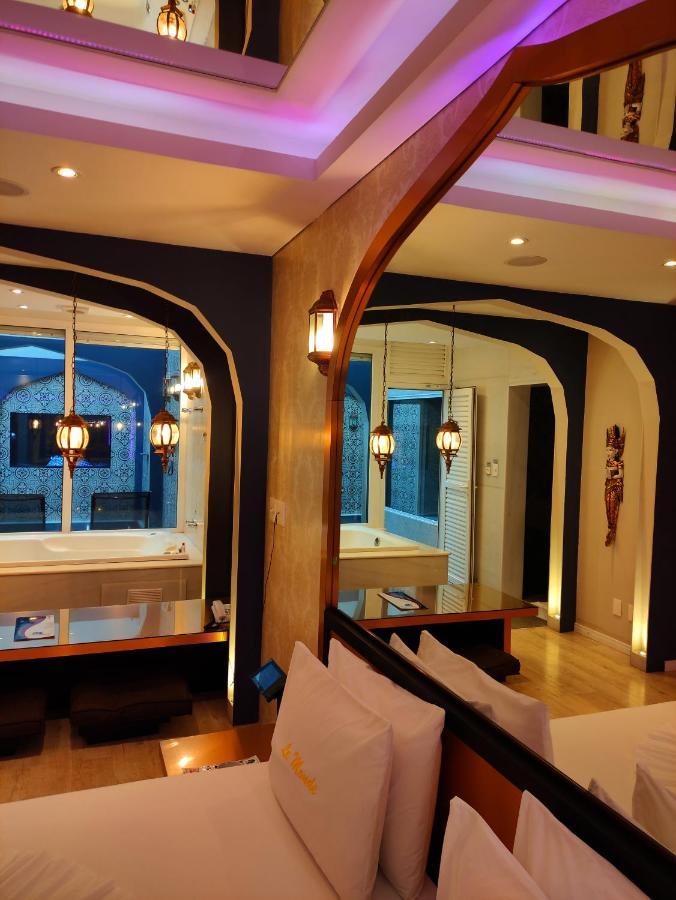 Le Monde (adults Only) Love hotel